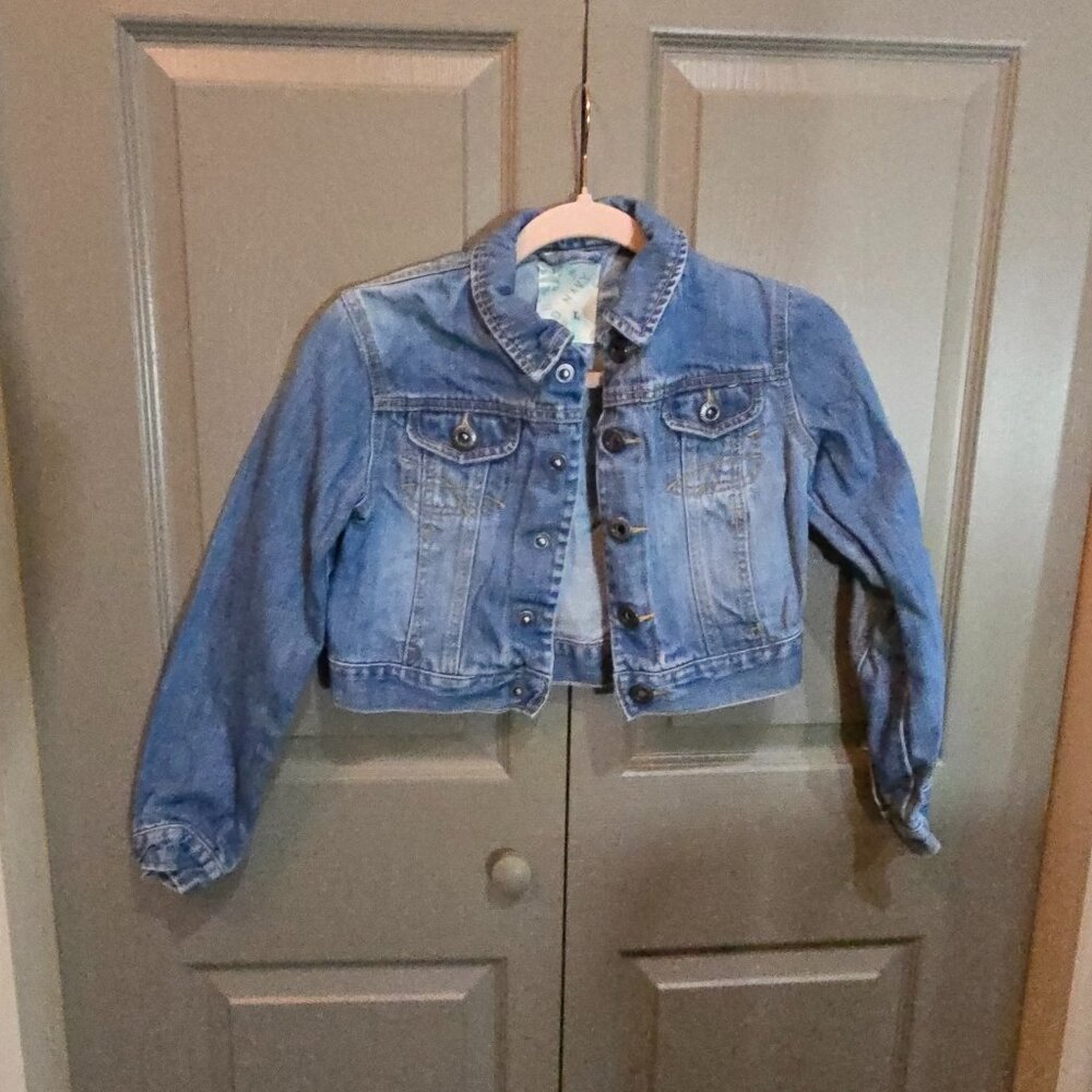 VINTAGE Old Navy Light Wash Denim Jacket Childrens